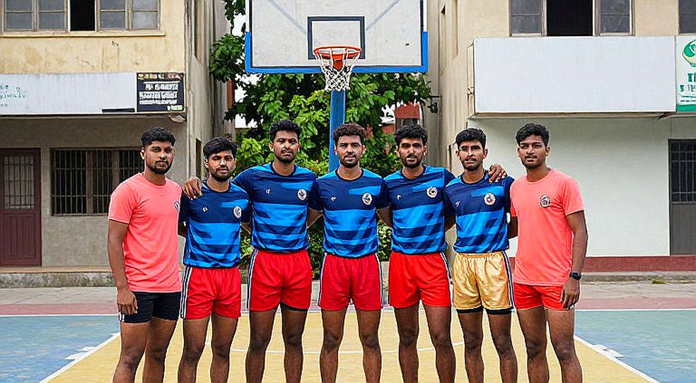 ভারত ৪৮-২৪ নেপাল: স্কোরবোর্ডের ব্যবধান যেটা আসল গল্পটা ঢেকে রাখে